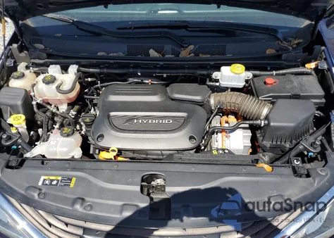 2018 Chrysler Pacifica Hybrid Limited z USA, uszkodzony, nr VIN 2C4RC1N72JR236537